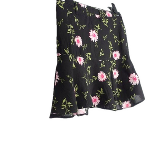 Junior's | SO | Black & Pink Floral Flounce Ruffle Mini Skirt - XSmall